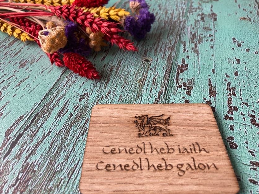 Welsh Fridge Magnet, 'Cenedl Heb Iaith', Cenedl Heb Galon, Wooden Gift From Wales, Welsh Language Gift - Image 7
