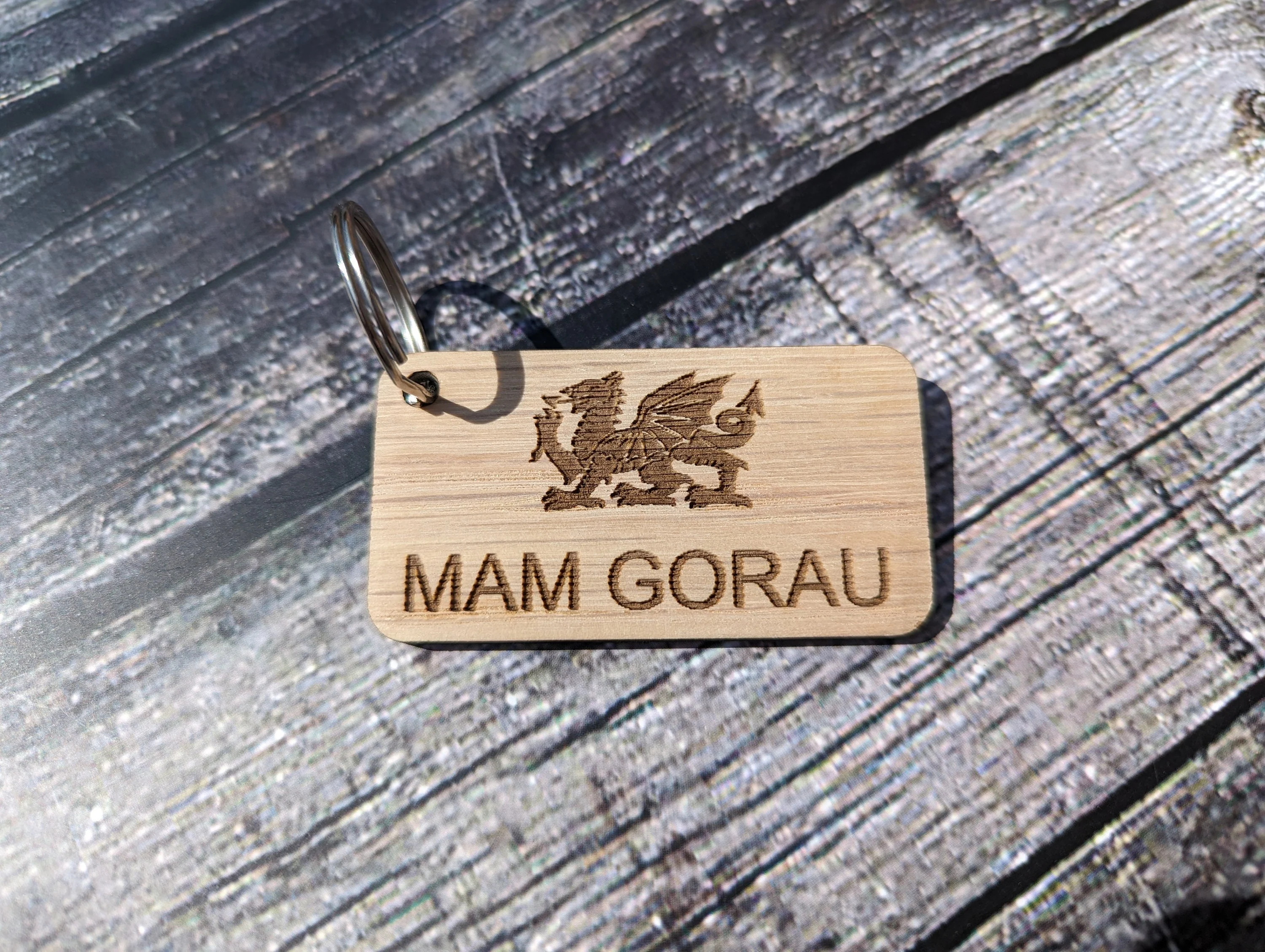 Welsh Keyrings, Best Dad, Best Mam, Dad Gorau, Mam Gorau, with Welsh Dragon, Welsh Gifts, Mother's Day Gift, Father's Day Gift - Image 6
