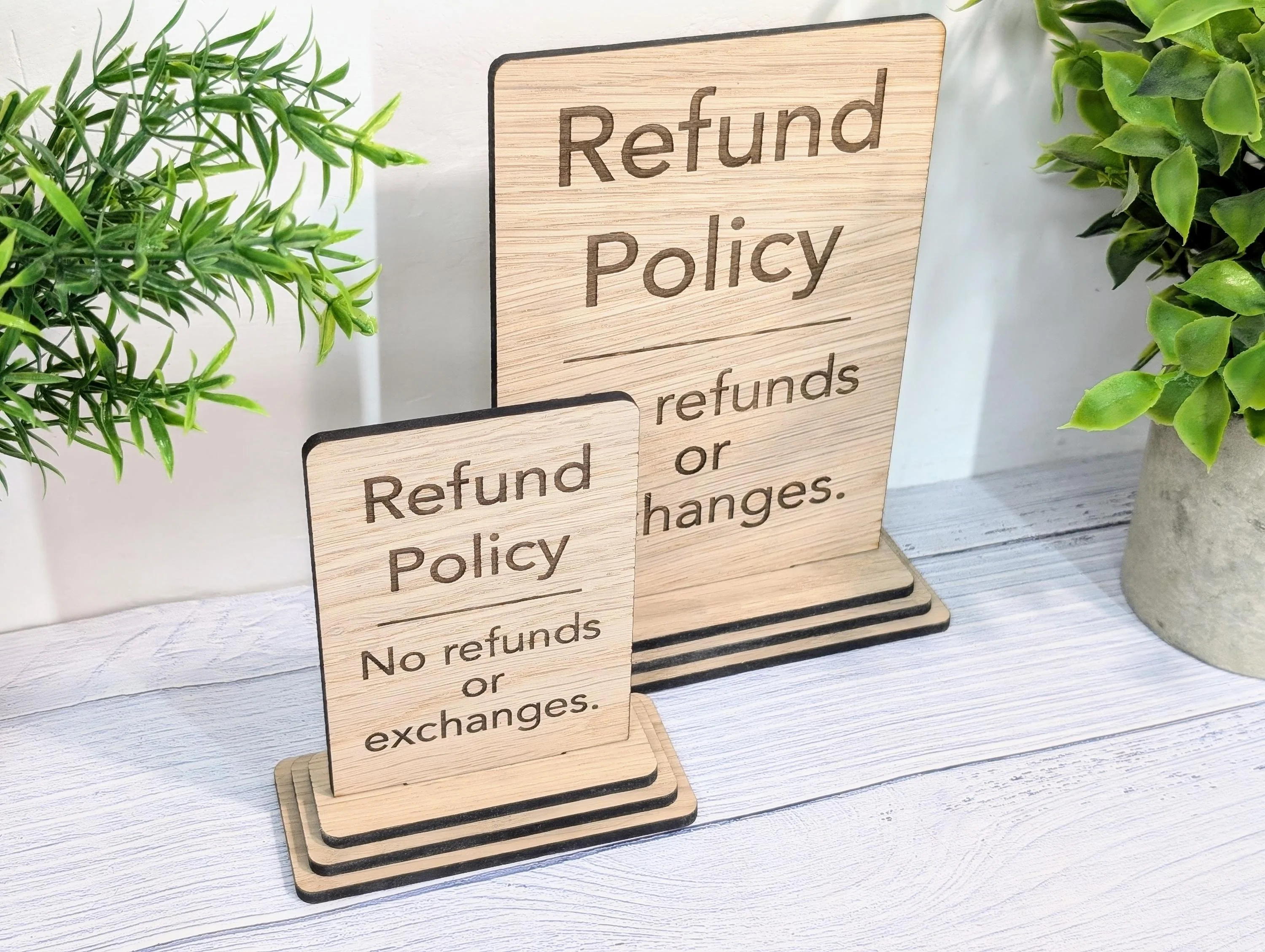Wooden Freestanding Table Sign 'Refund Policy' - Perfect for Shops, Cafés, Markets – Available in Two Sizes - Removable Base, Shop Signage - Image 7