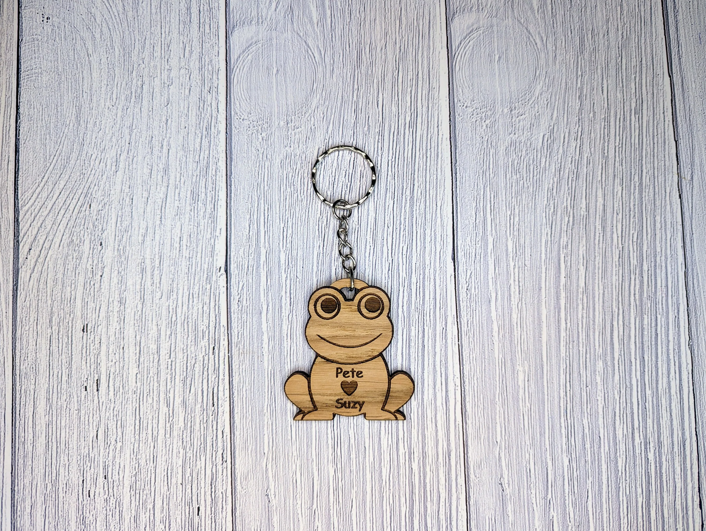Wooden Frog Keyring | Personalised Frog Heart Keyring | Add Your Names | Bag Tag | Oak Veneered - Image 4