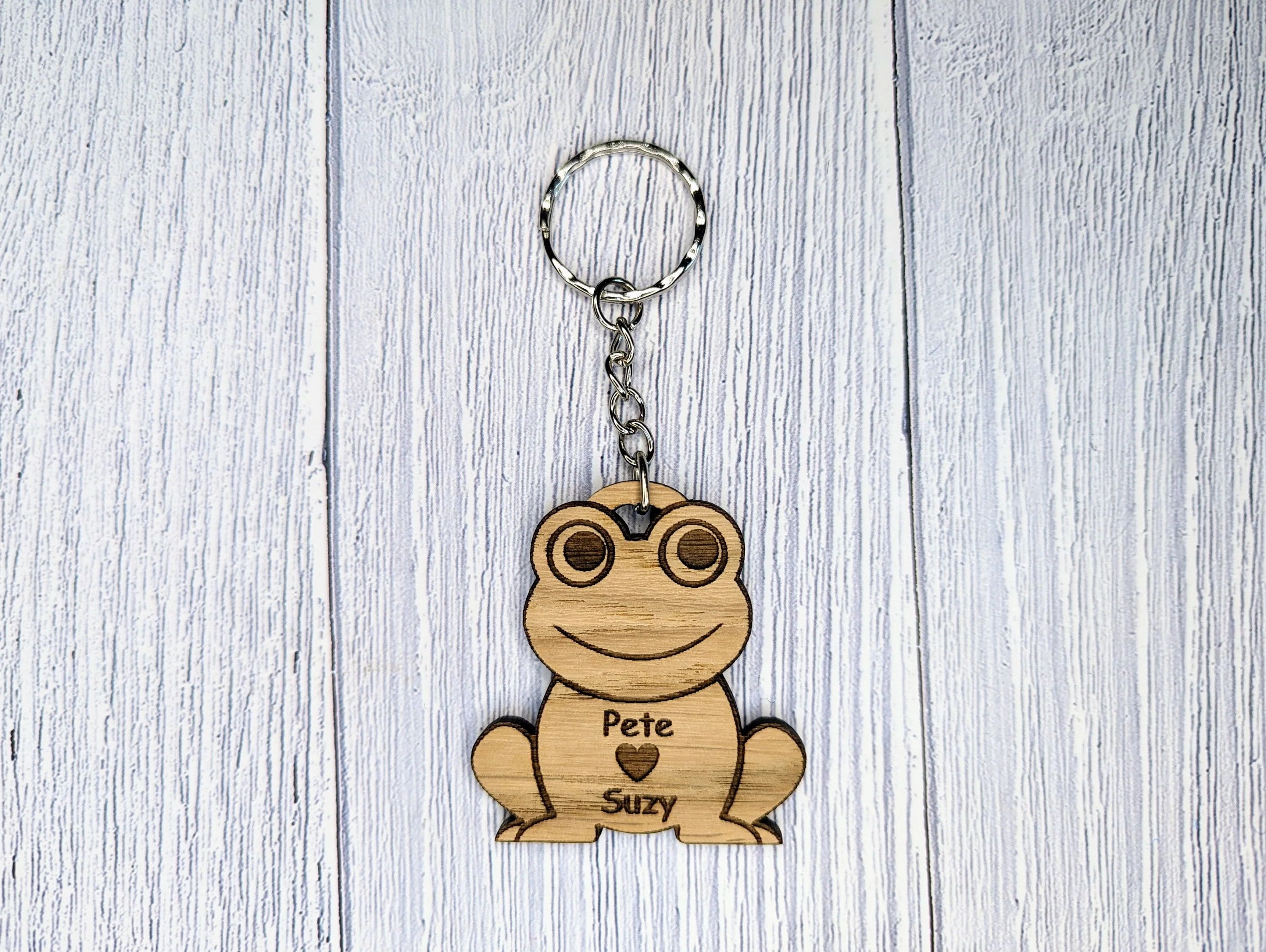 Wooden Frog Keyring | Personalised Frog Heart Keyring | Add Your Names | Bag Tag | Oak Veneered - Image 7