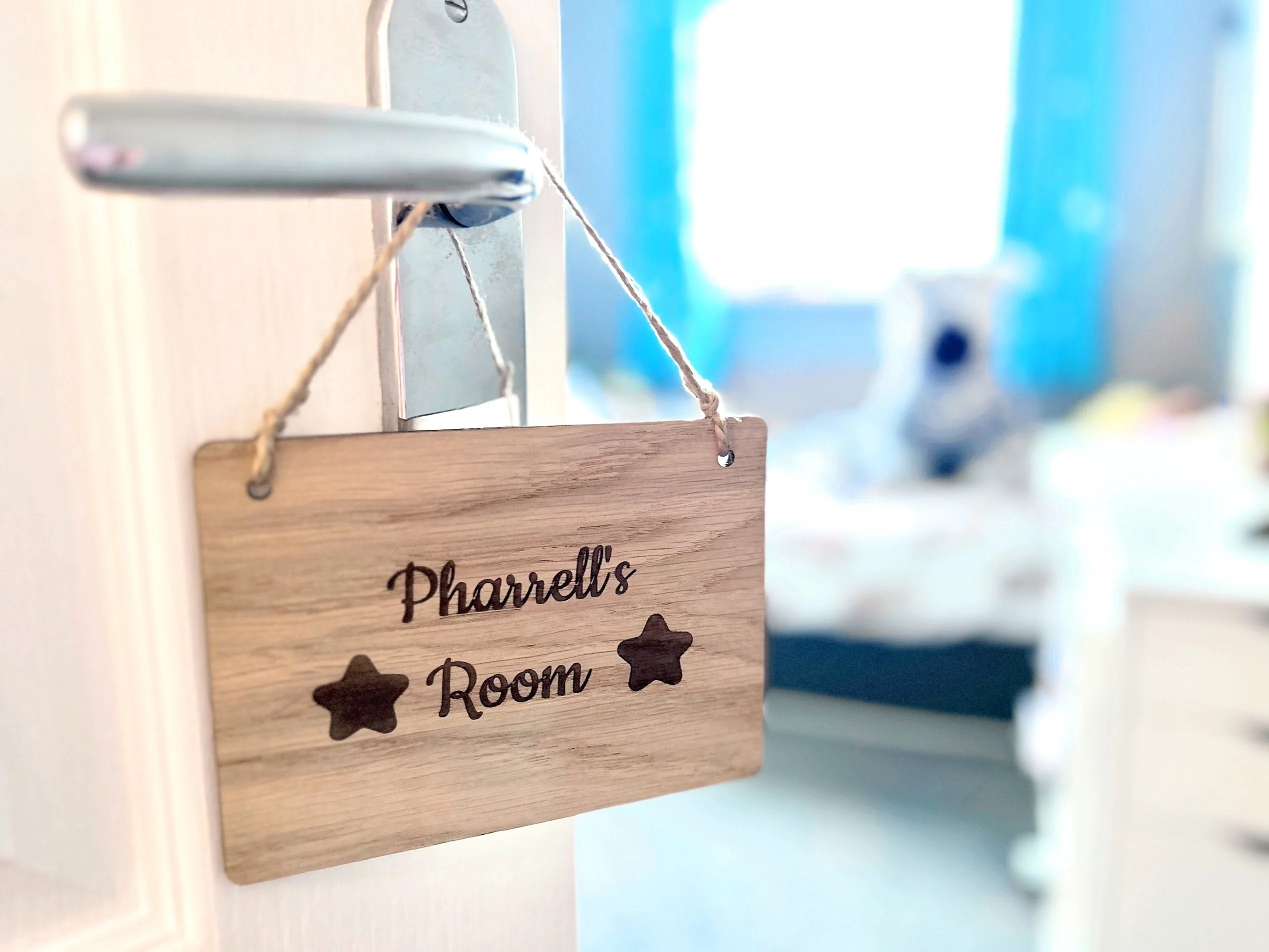 Wooden Personalised Bedroom Sign | Personalised Wooden Hanging Sign | Den Sign | Bedroom Sign | Children's Sign | Door Sign | Hanging Sign - Image 5