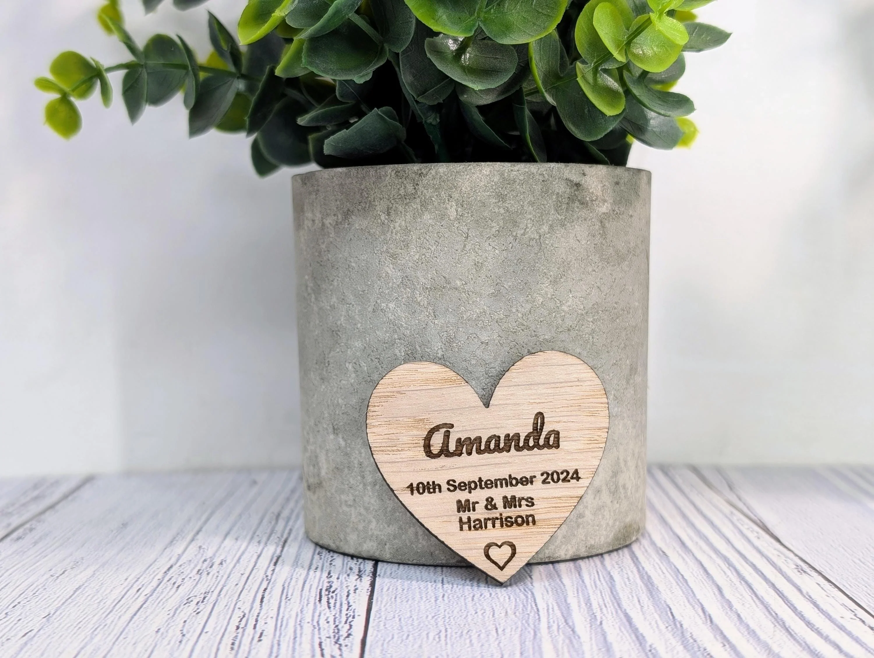 Wooden Wedding Favours, Heart Shaped | Personalised Place Names | Custom Guest Name, Date | Eco-Friendly Oak Veneer Wood Keepsakes | 2 Sizes - Image 5