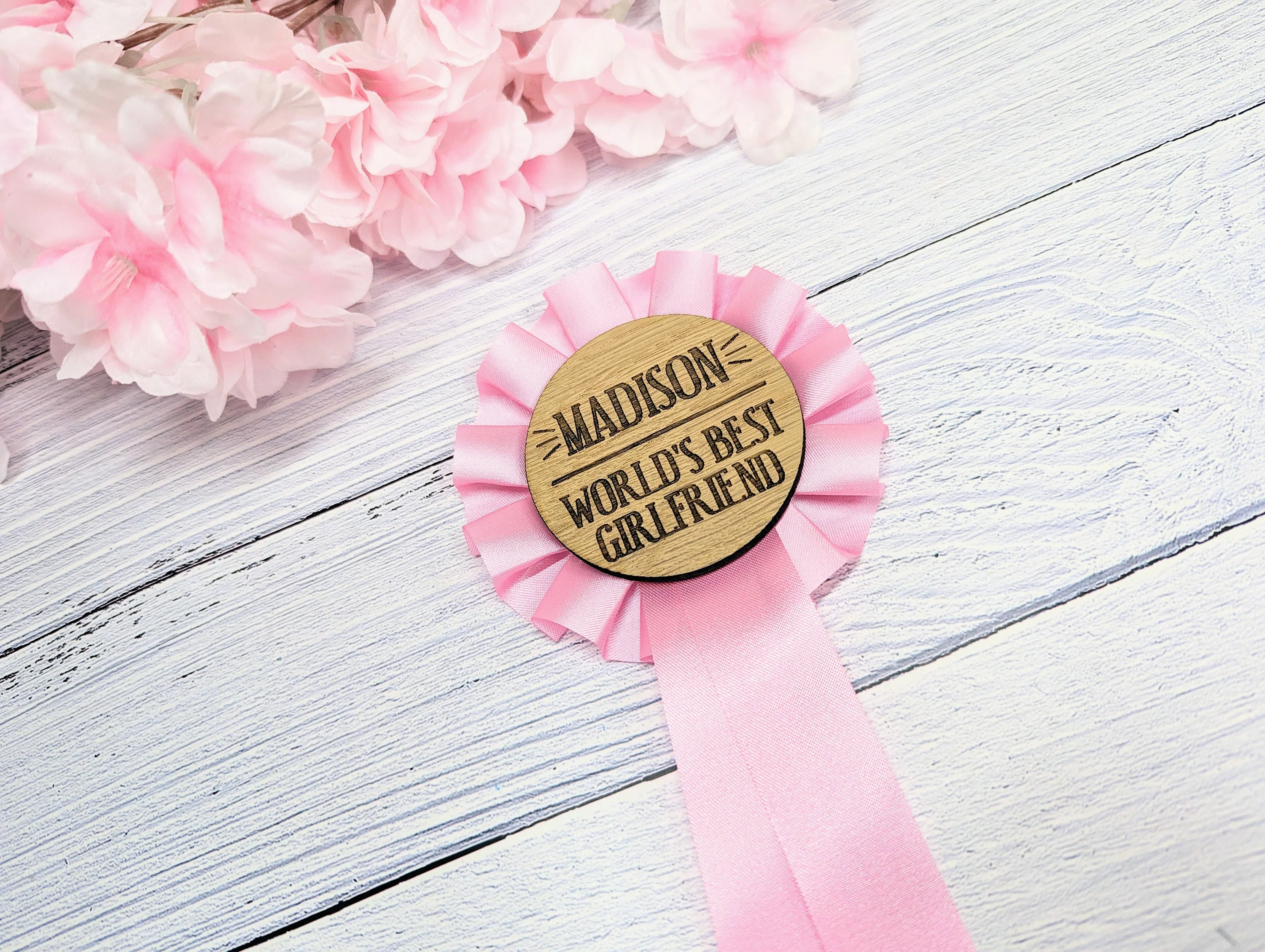 World's Best Girlfriend, Personalised Pink Wooden Rosette | Award Ribbon | Anniversary Gift | Custom Name | Oak Veneer | Crafted in the UK - Image 2